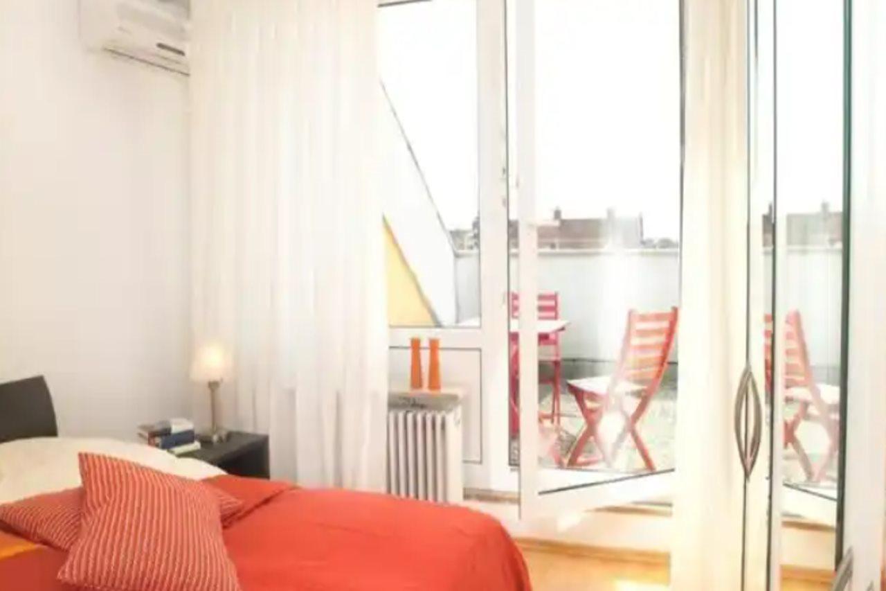 Frederics Serviced Dantestrasse * Múnich